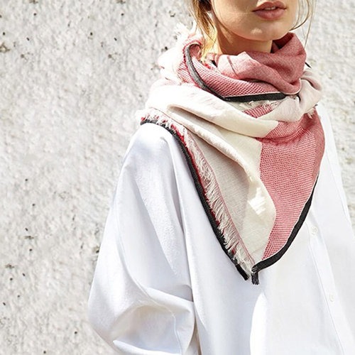 Product and accessories design by Pilar Bouzas